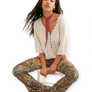 Free People We The Free Morgan Henley Short  Sleeve in Prosecco Beige Medium